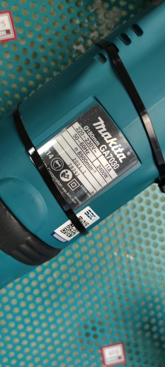 ESMERIL ANGULAR 7 180 MM. 2.400 W. 8.500 RPM. 6.0 KG. - GA7030. MAKITA.3