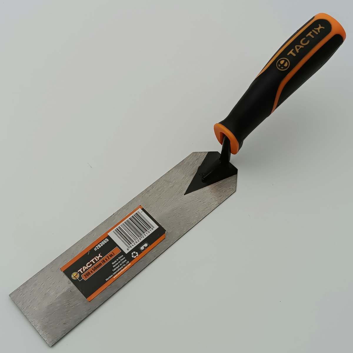 ESPATULA 190 MM. X 50 MM.(7 1/2 X 2) MANGO REFORZADO TACTIX 2830653