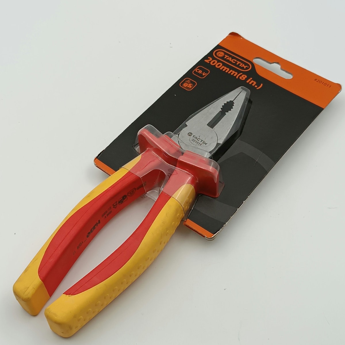 ALICATE UNIVERSAL 8 PULGADAS(200 MM.) AISLADO 1000V TACTIX 201011 0