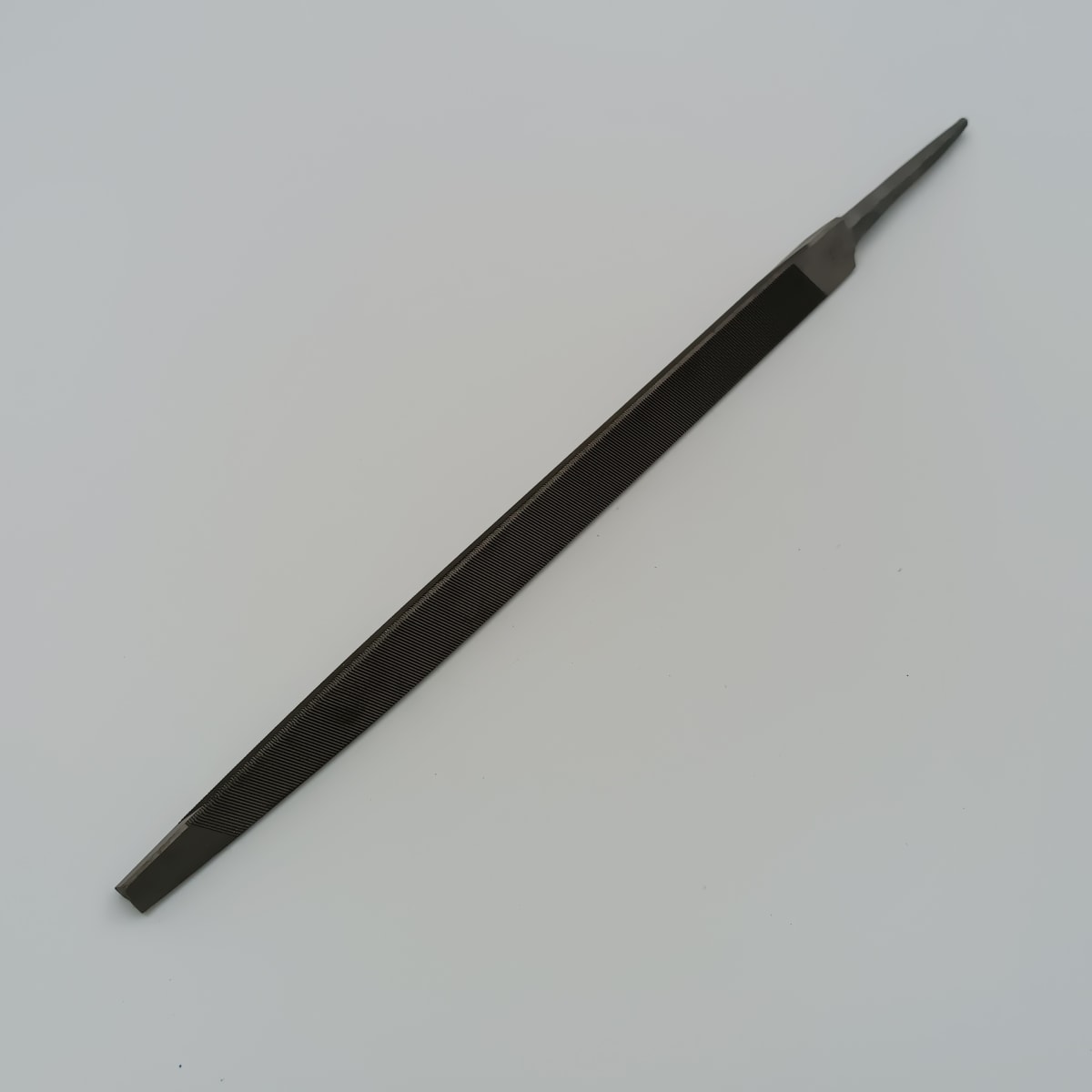 LIMA TRIANGULAR REGULAR 10 PULGADAS , NICHOLSON 139302