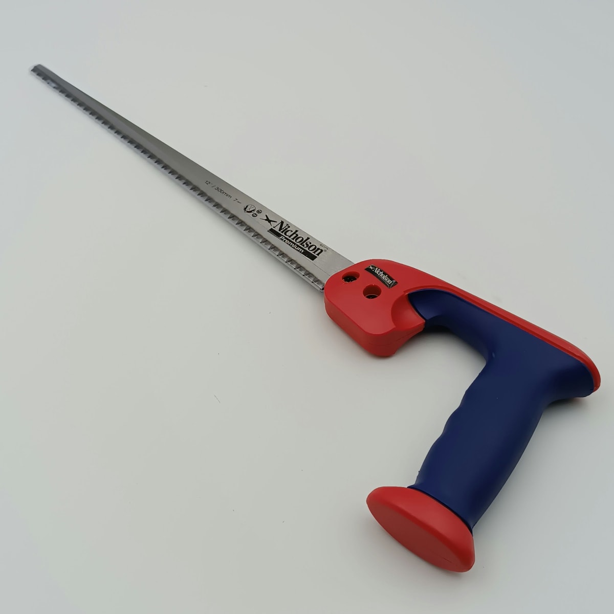 SERRUCHO PUNTA PREMIUM 12, NICHOLSON 80212TA 0