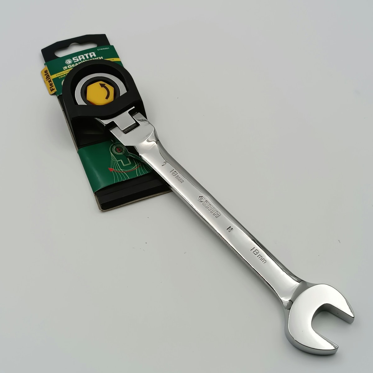 LLAVE COMBINADA CRIQUE CABEZA FLEX 18MM, 46409 SATA 0