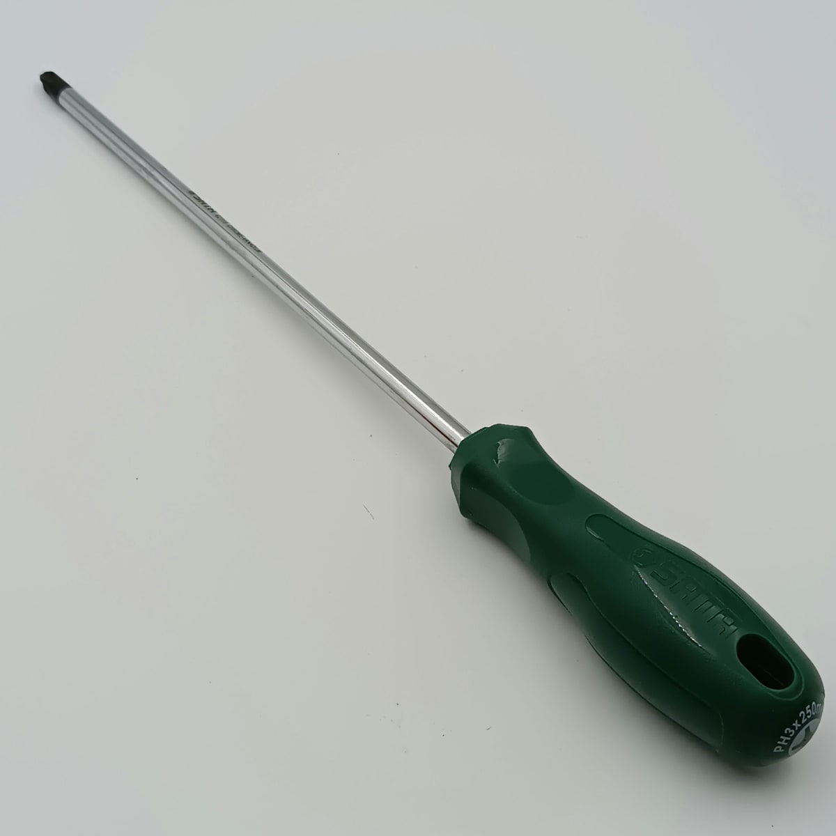 DESTORNILLADOR P-SERIES (MANGO PLASTICO) PHILLIPS 3x250MM SATA, 62119 0