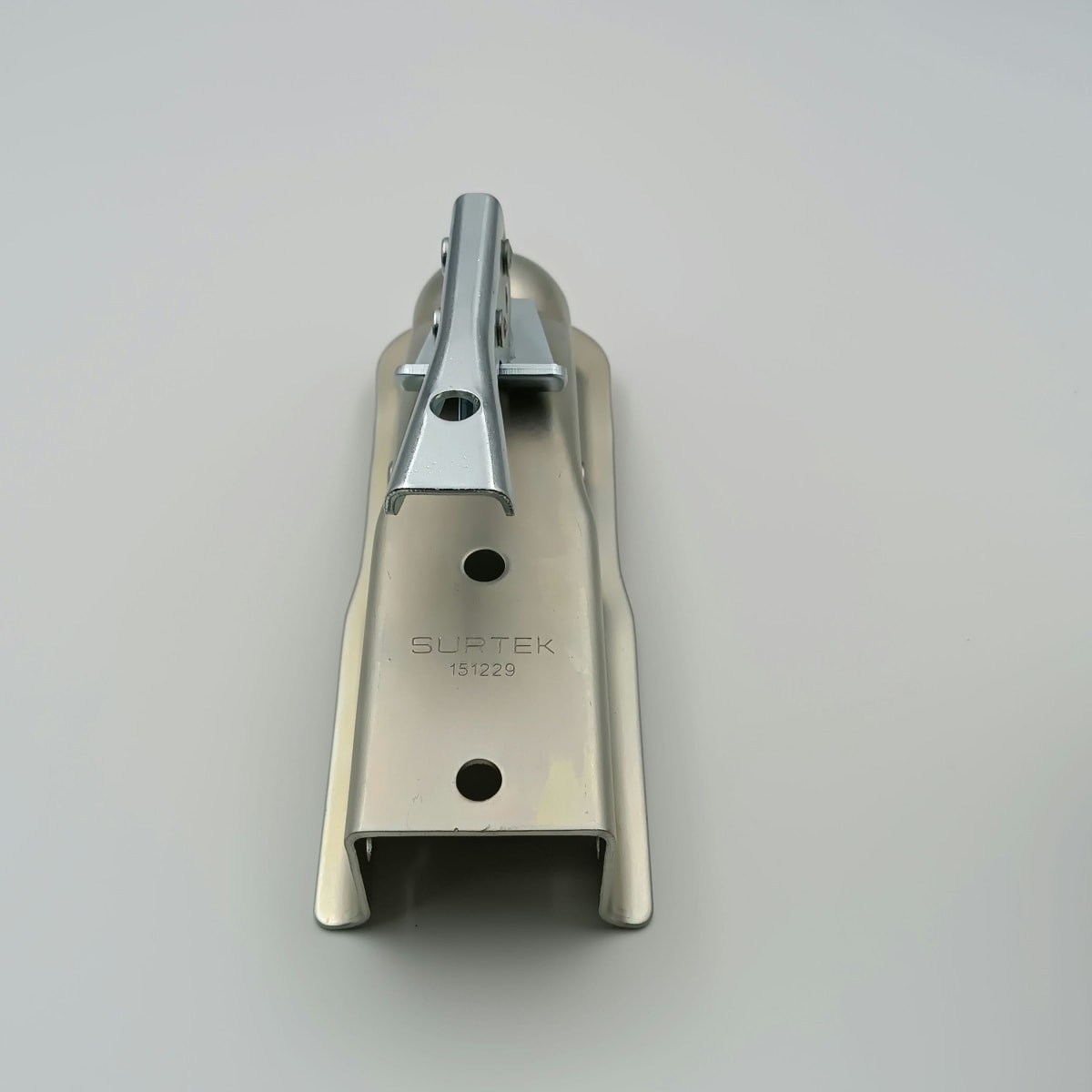 ACOPLADOR PARA REMOLQUE Ø 1-7/8 151229. SURTEK 228.2