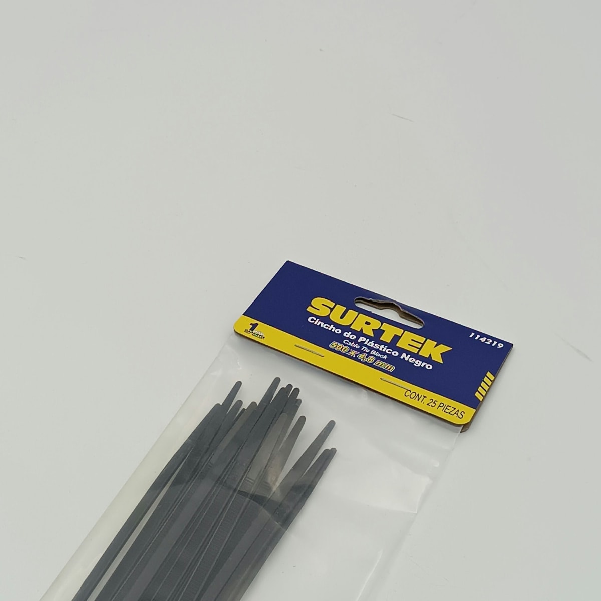 BOLSA (25 UN) AMARRA PLASTICA NEGRO 500 X 4.8 MM 114219. SURTEK 266.2