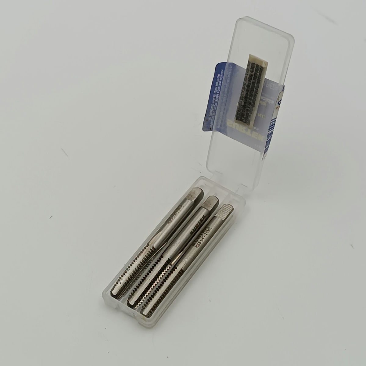 JUEGO DE TRES MACHOS ACERO ALTA VELOCIDAD Ø 1/4-20. -123558-SURTEK-98.2