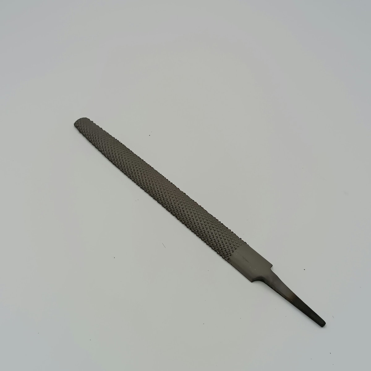 LIMA ESCOFINA MEDIA CAÑA BASTARDA 120393. SURTEK 852