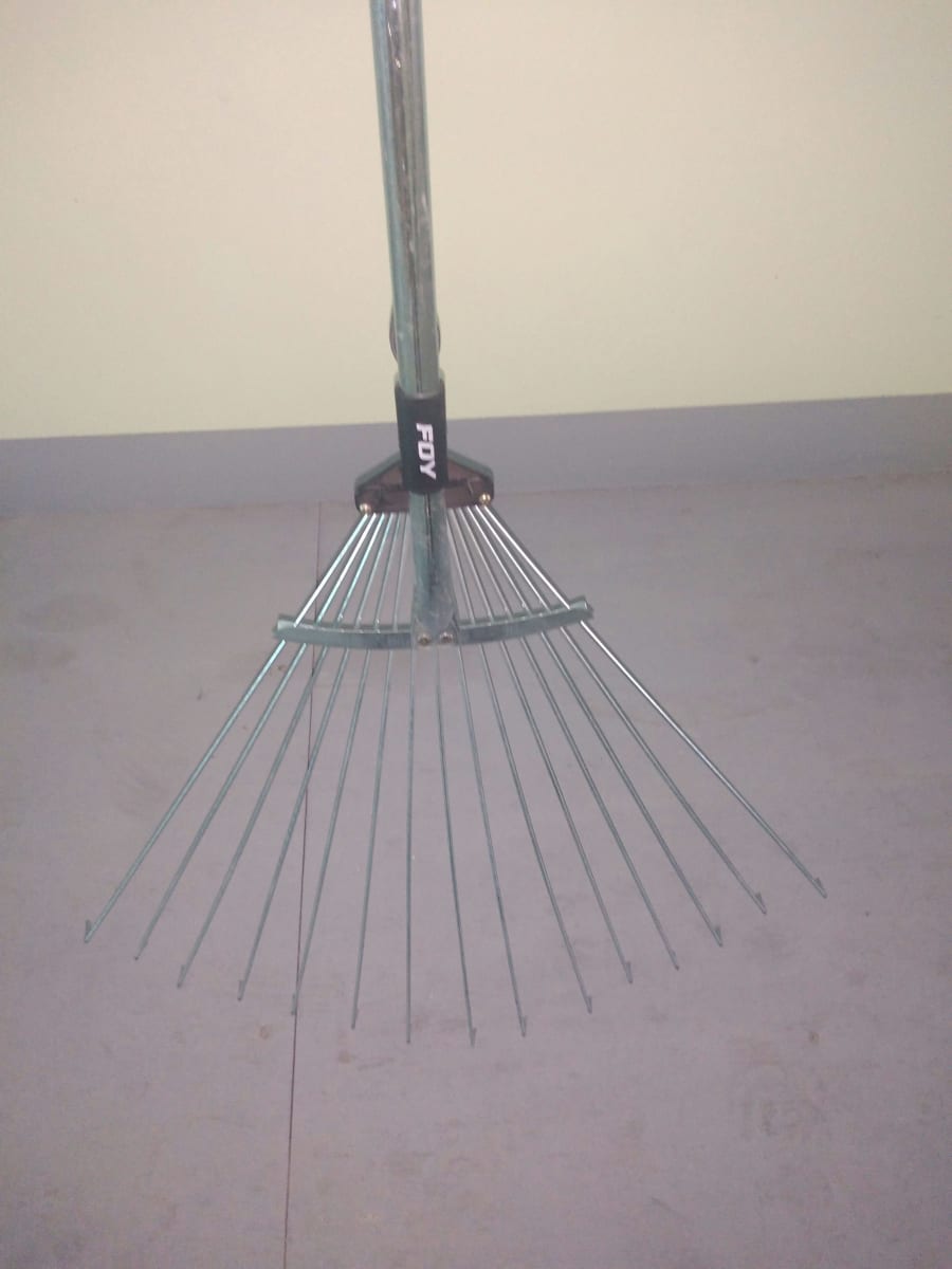 ESCOBA PARA JARDIN RETRACTIL 15D -143013-FOY-2