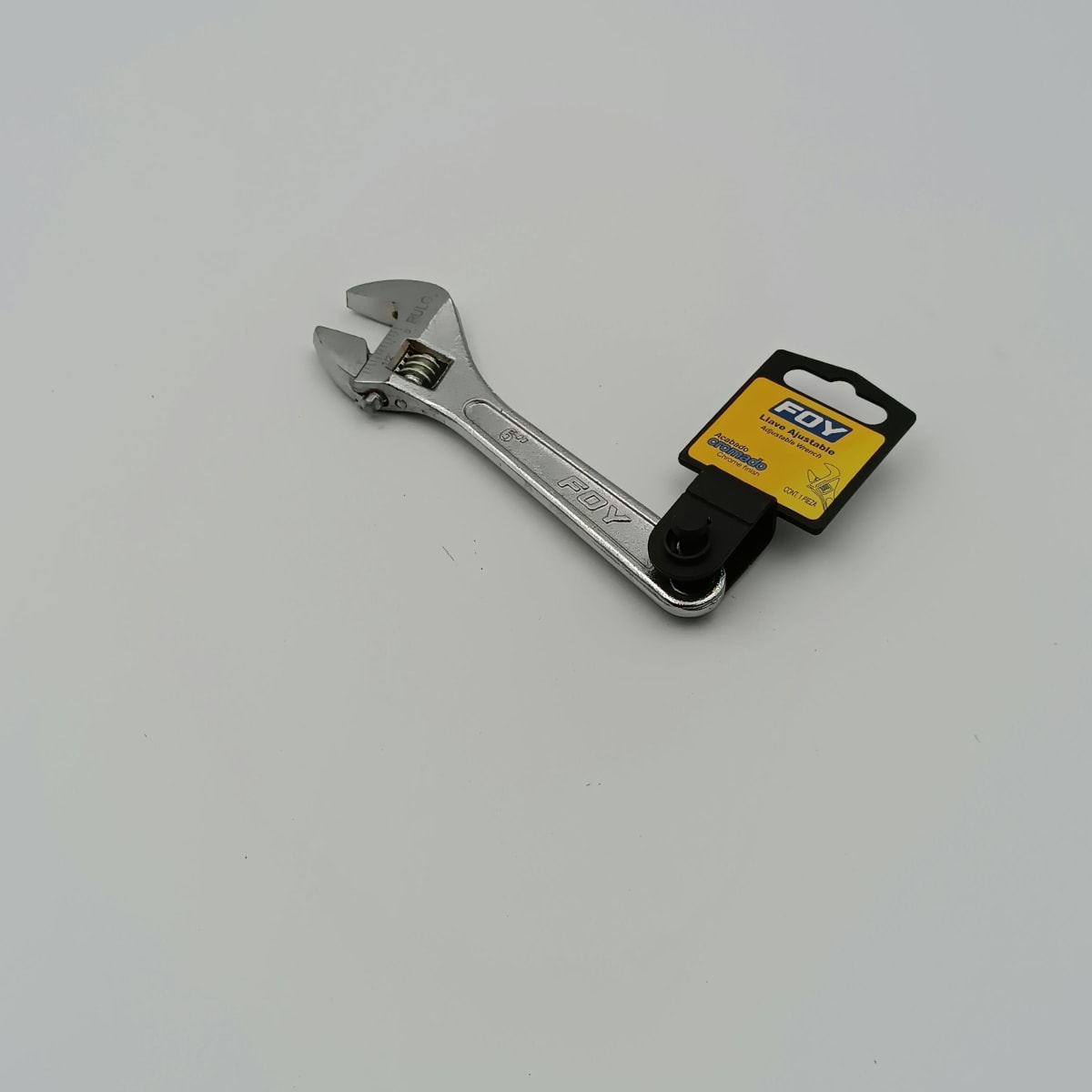 LLAVE AJUSTABLE 6 CROMADA. -140406-FOY-2