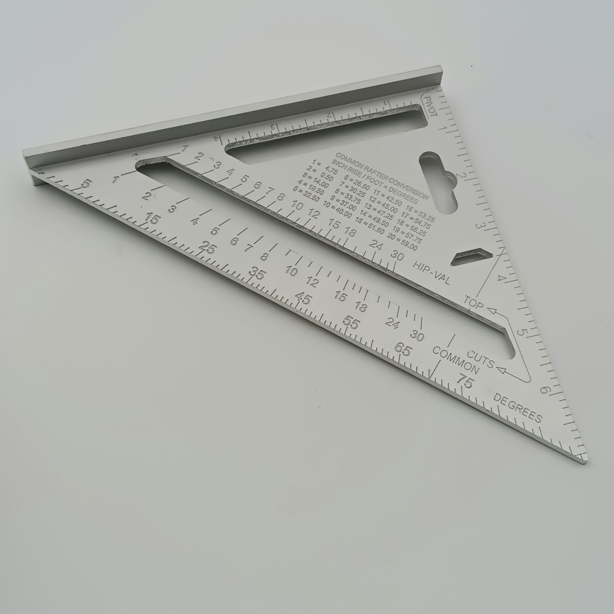 ESCUADRA TRIANGULAR ALUMINIO 7 PULGADAS UYUSTOOLSS. ECT007 0