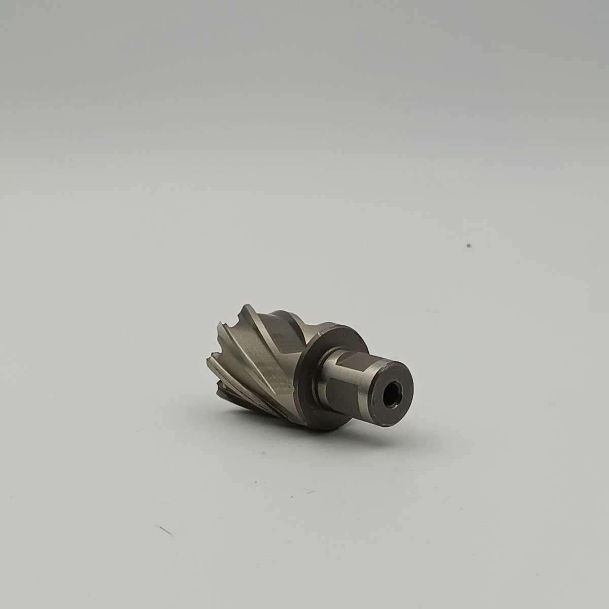 BROCA ANULAR HSS, DIAMETRO 32 MM, LARGO 30 MM, MILWAUKEE2