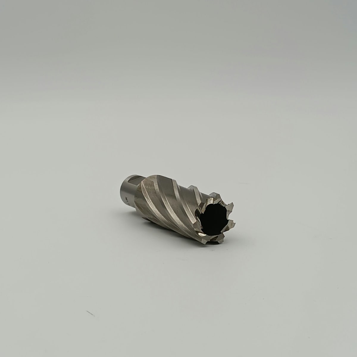 BROCA ANULAR HSS, DIAMETRO 27 MM, LARGO 50 MM, MILWAUKEE2