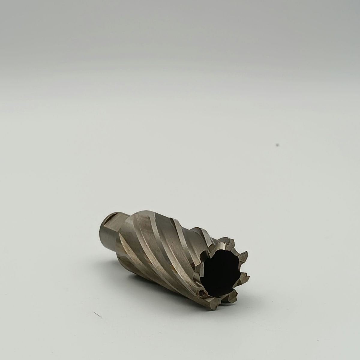 BROCA ANULAR HSS, DIAMETRO 30 MM, LARGO 50 MM, MILWAUKEE2