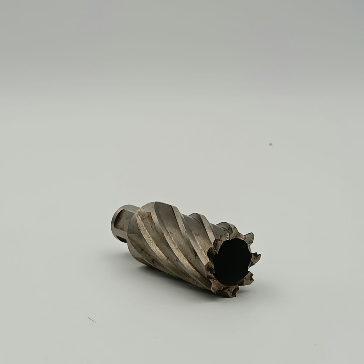 BROCA ANULAR HSS, DIAMETRO 31 MM, LARGO 50 MM, MILWAUKEE2