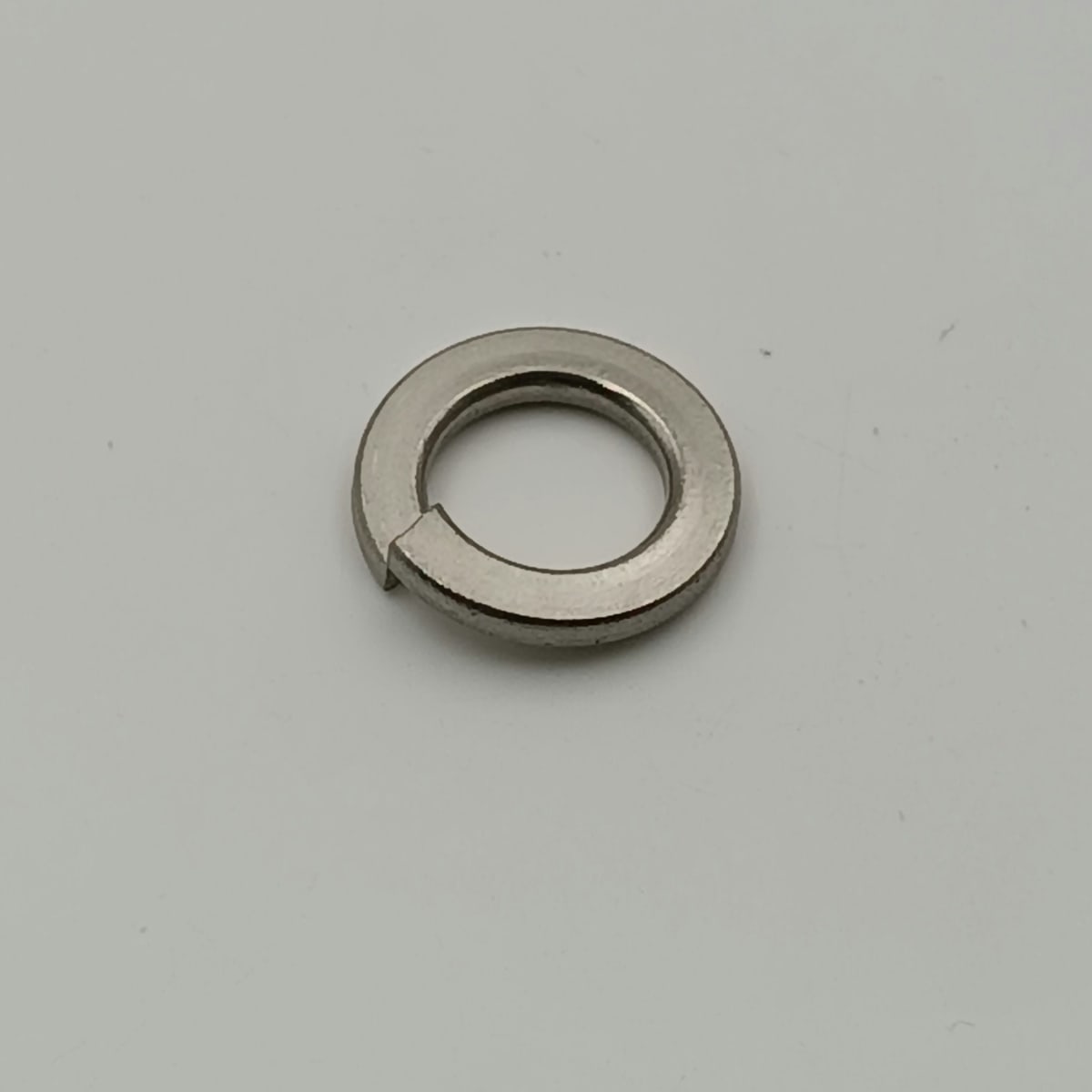 GOLILLA PRESION DIN 127 A2 (304) M27 0