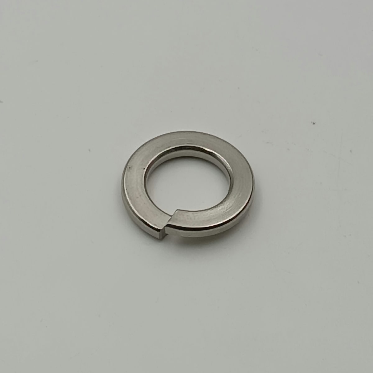 GOLILLA PRESION DIN 127 A4 (316) M14 0