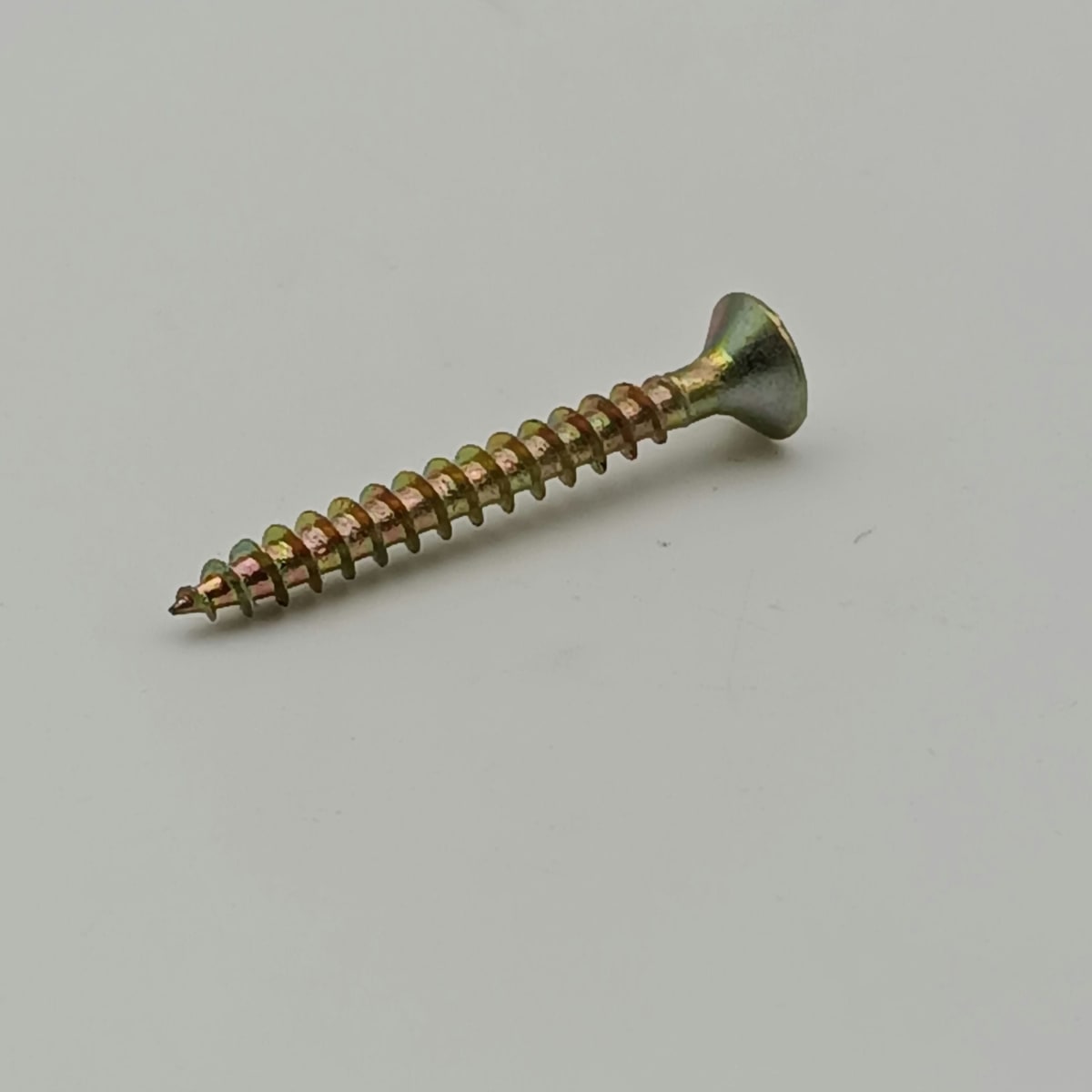 TORNILLO CHIPBOARD CAB. PLA. AVE. RAN. PHIL. DICROMATADO M4 X 353