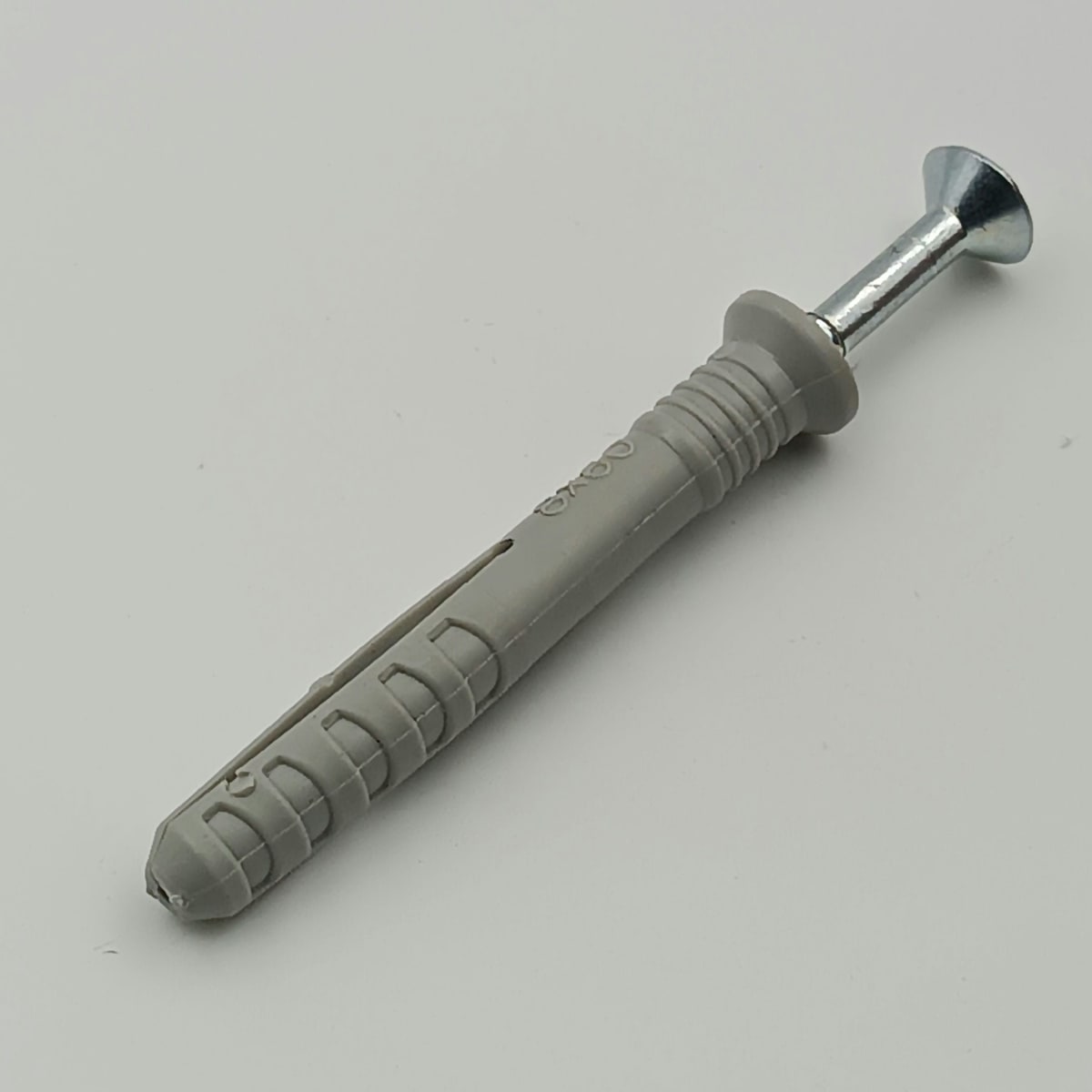 50 TARUGO CLAVO 8 X 60 MM.5