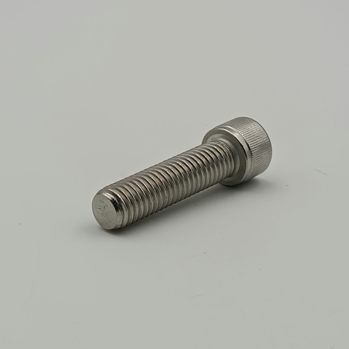 PERNO PARKER CAB. CIL. AISI 304 1/4-20 X 3/4 0