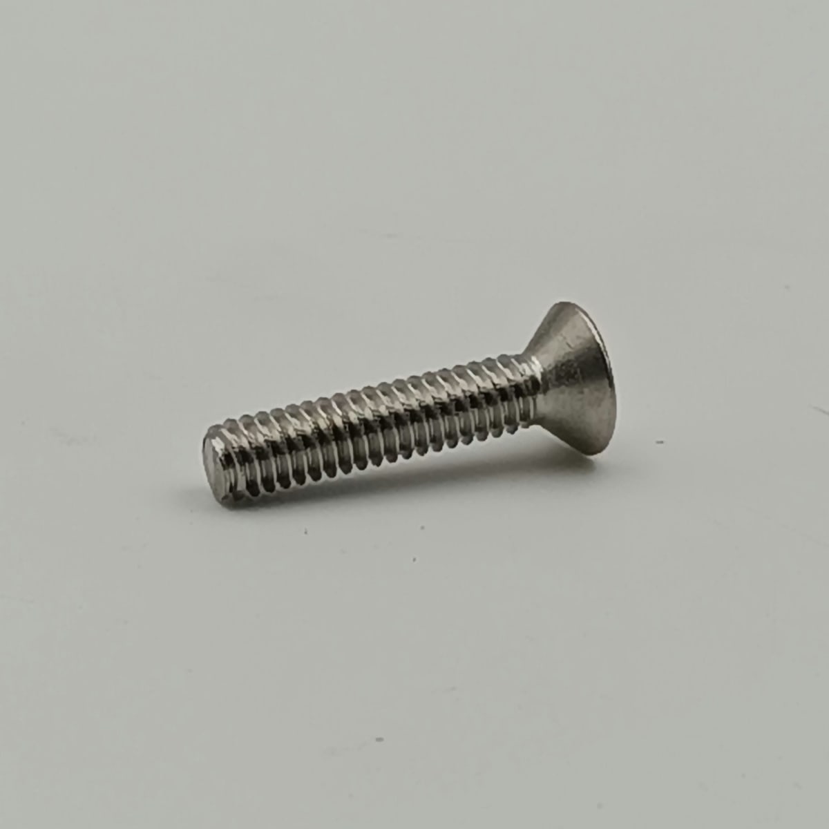 PER-PARKER CAB. PLA. 5/16-18 X 4 0