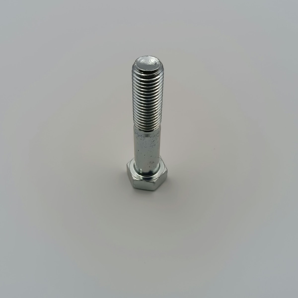 PERNO HEXAGONAL DIN 931 CLASE 8.8 CINCADO M20-2.50 X 802