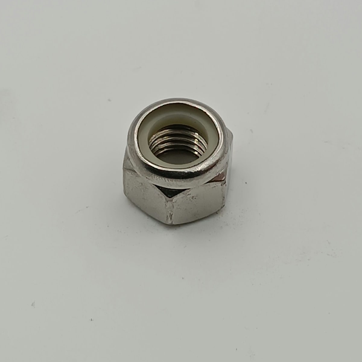 TUERCA CON SEGURO NYLON AISI 316 1 - 84