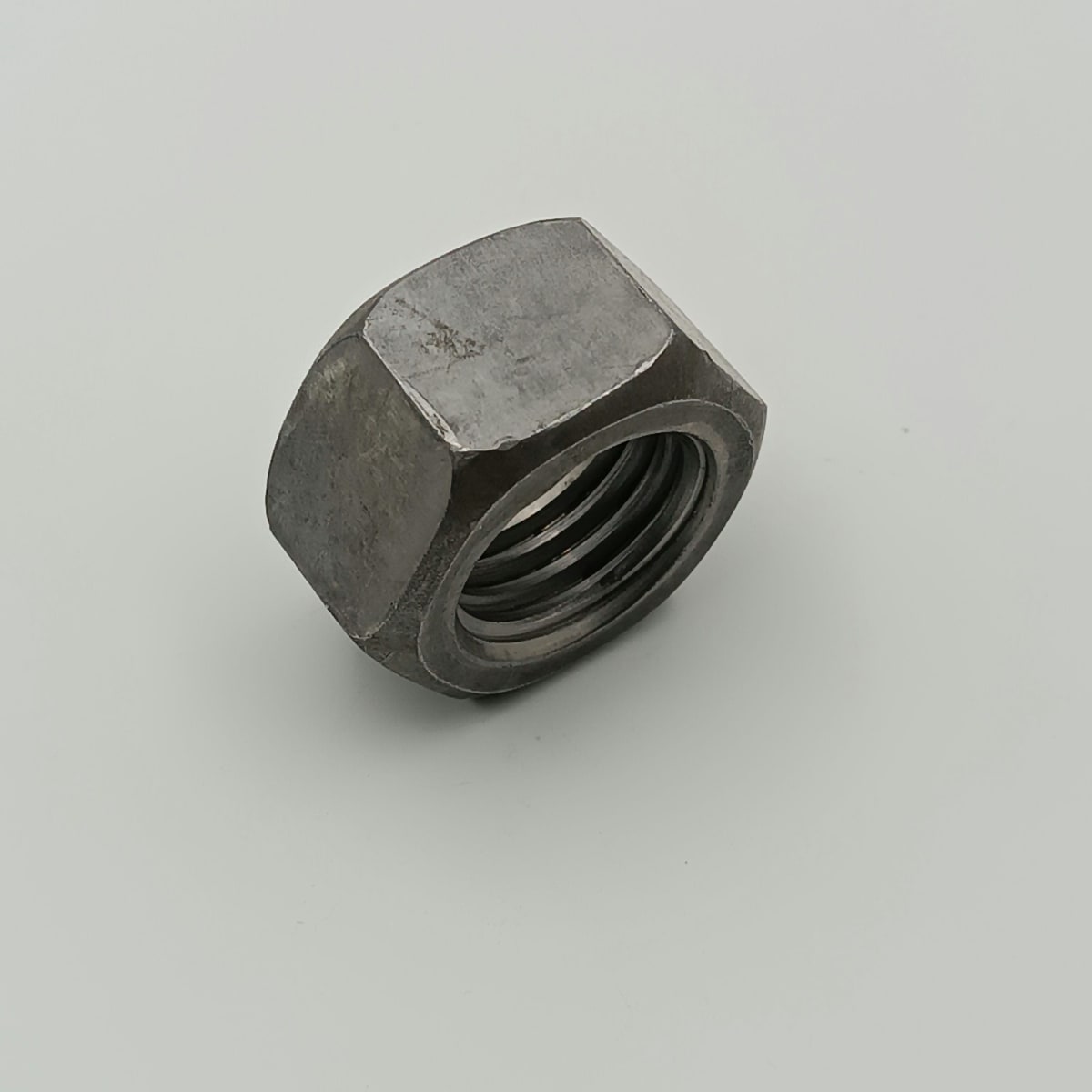 TUERCA HEXAGONAL GRADO 2 2 - 4 1/22