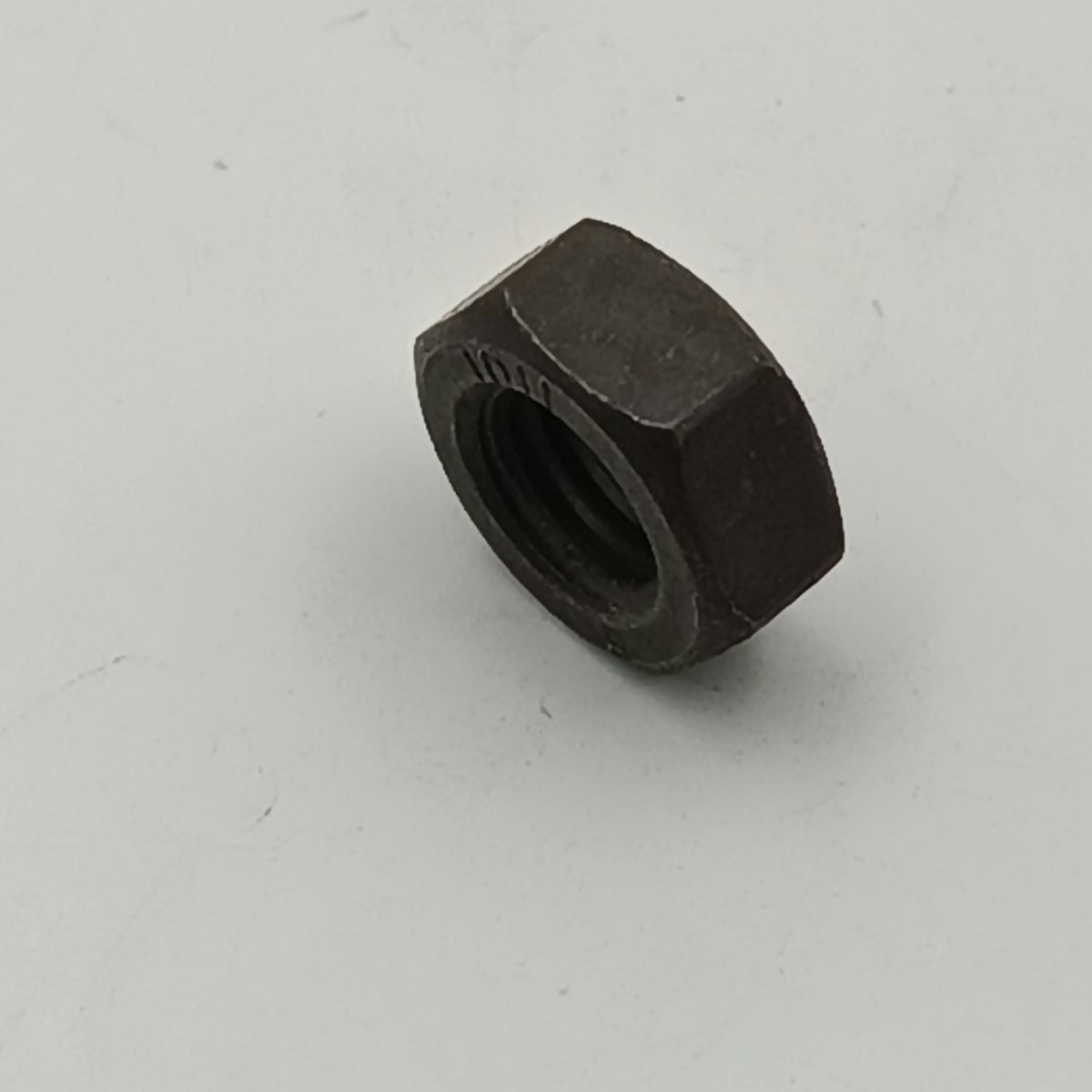 TUERCA HEXAGONAL DIN 934 CLASE 10 M64-6.002