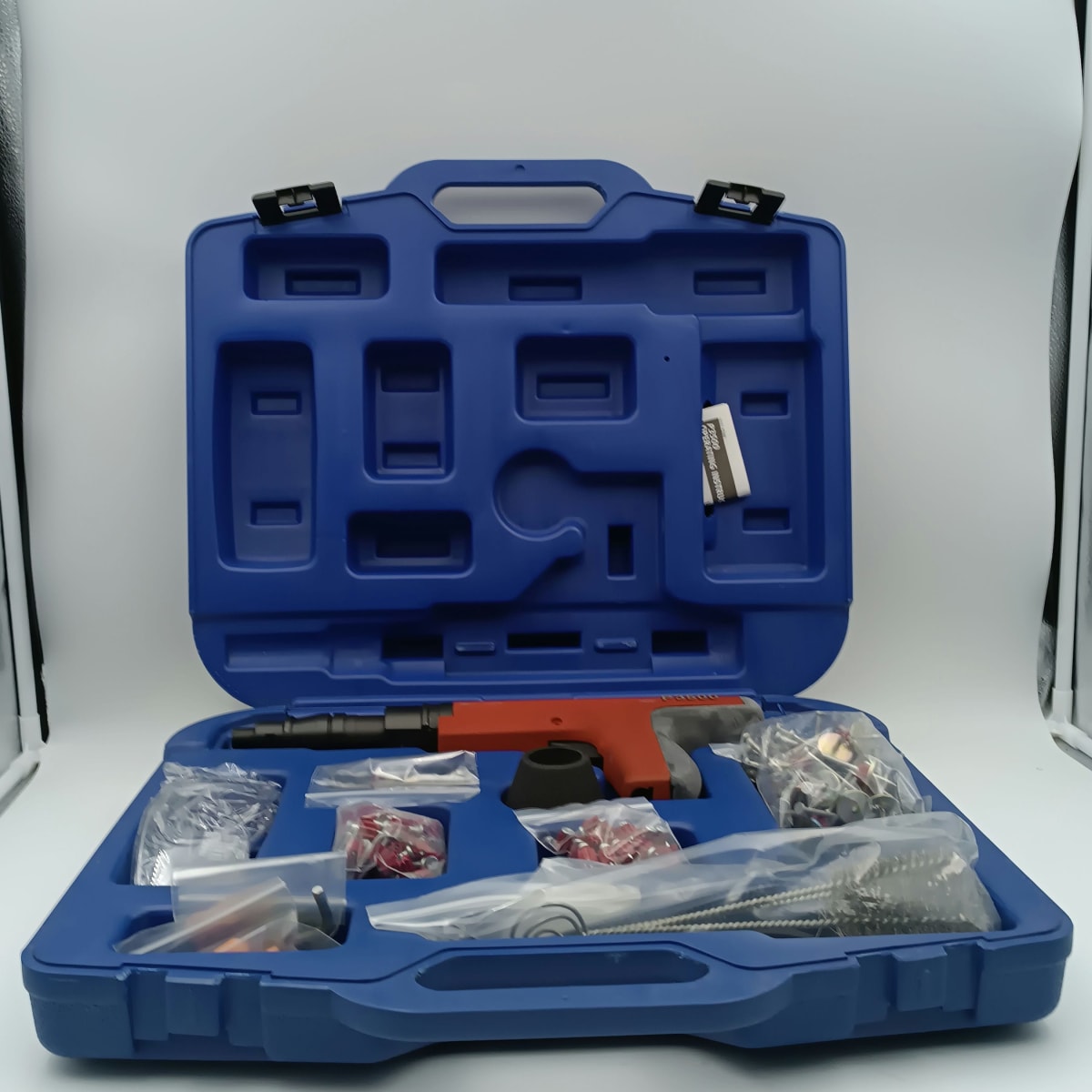 PISTOLA POWERS P3500 CALIBRE .27 CON MALETA 0