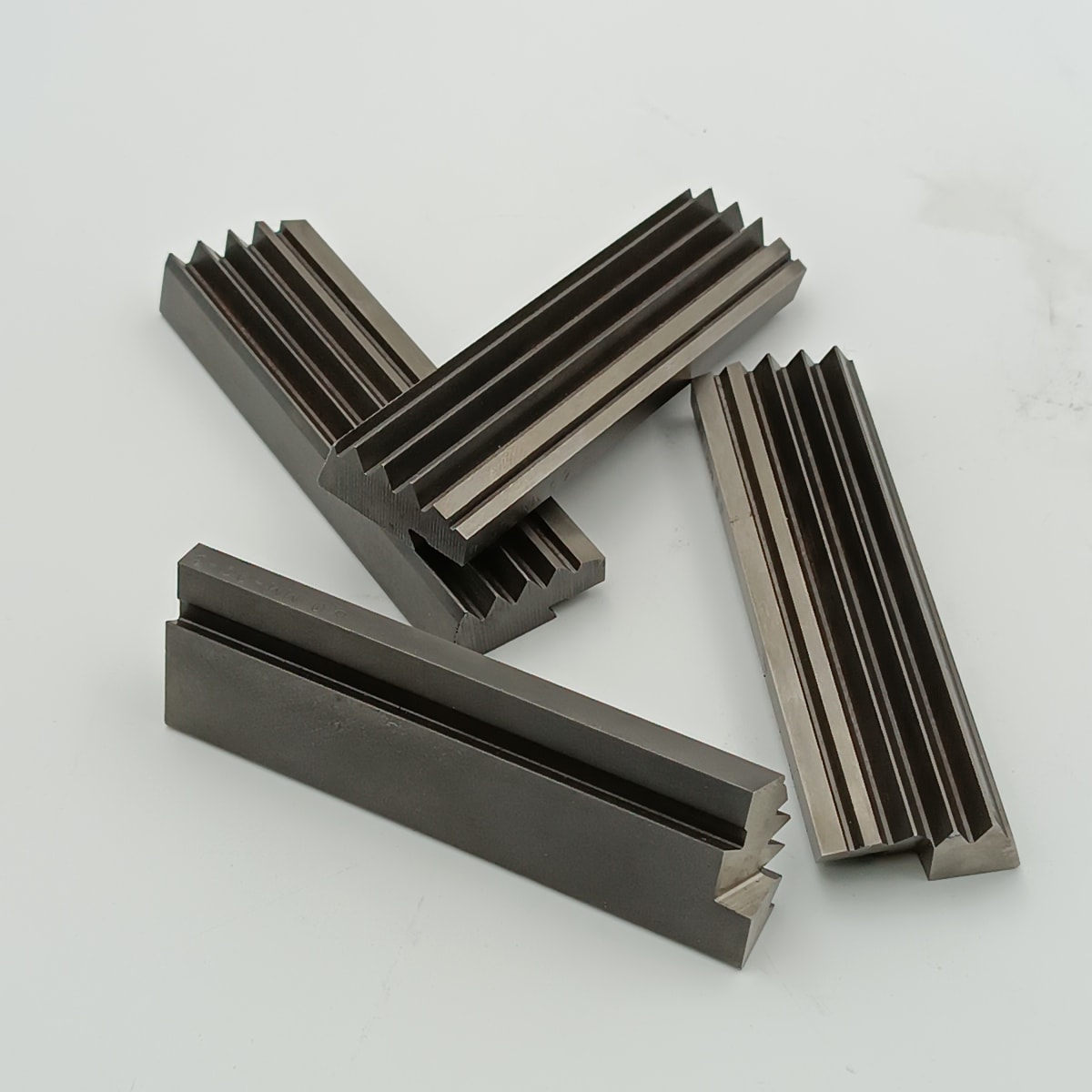 PEINE TANGENCIAL LANDIS VERDE 3/4 1-3/4 24 BSP2