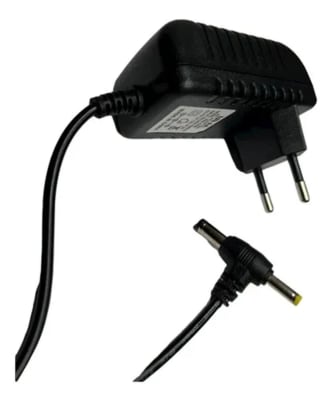 Fuente De Poder 12v/2a 5.5mm X 2.1mm Y 4mm X 2mm