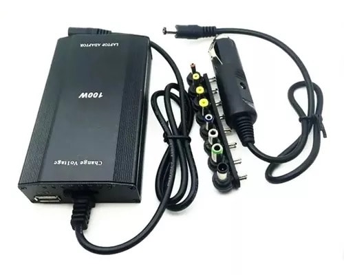 Cargador Universal De Notebook 100W Max Con Conector Para Auto2