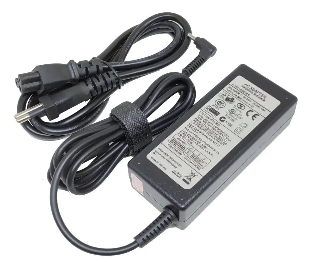 Cargador Alternativo Notebook Samsung 19V 2.1A Alt 3.0*1.0Mm2