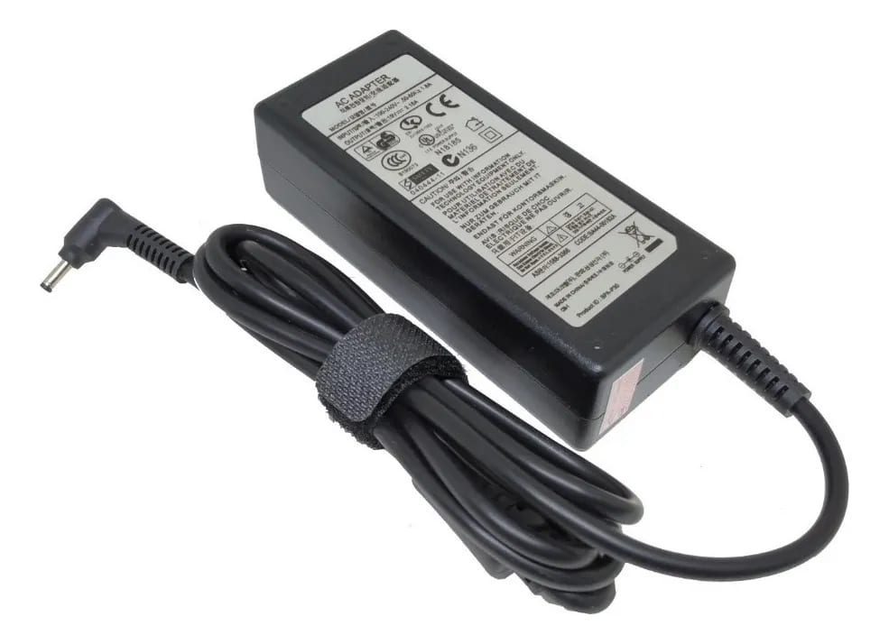 Cargador Alternativo Notebook Samsung 19V 2.1A Alt 3.0*1.0Mm3