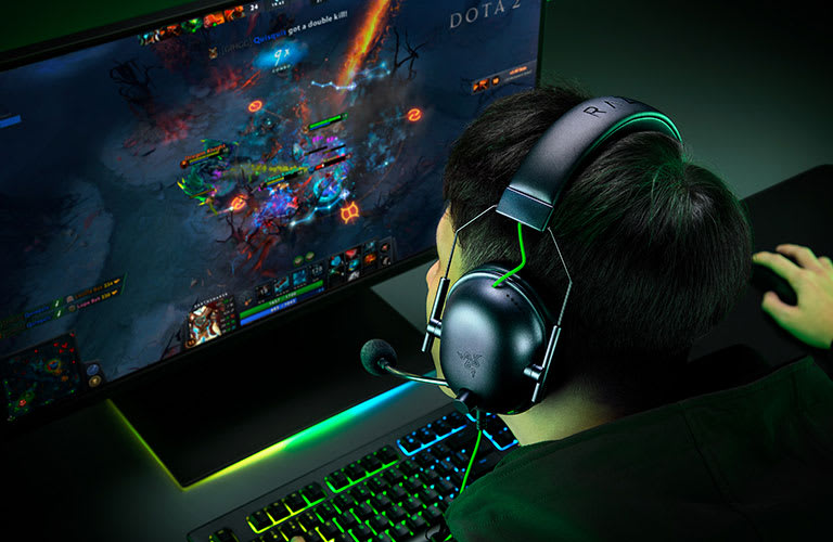 AUDÍFONOS RAZER BLACKSHARK V2 X USB   RZ04-04570100-R3U13