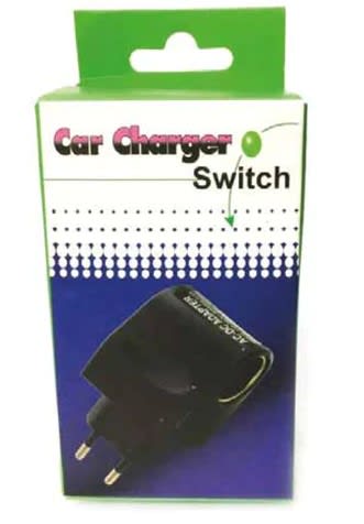 ADAPTADOR PARA CARGADOR DE AUTO A PARED 220V DBLUE DBG8252