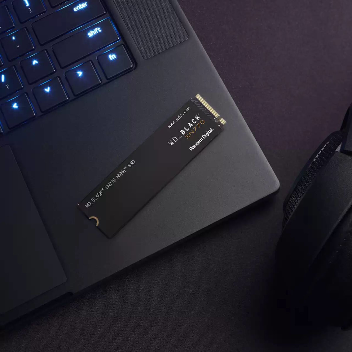 Unidad Ssd Western Digital Black Sn770 2Tb M.2 2280 Nvme Pcie 4.0 X4 Lec 5150 Mb/S Esc 4850 Mb/S5