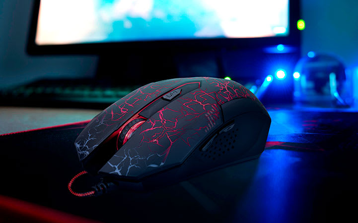 MOUSE GAMER ALÁMBRICO XTECH 2400 DPI 6 BOTONES LED 3 COLORES XTM-5105