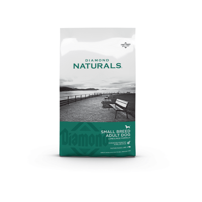 DIAMOND NATURALS LAMB & RICE 2 KG1