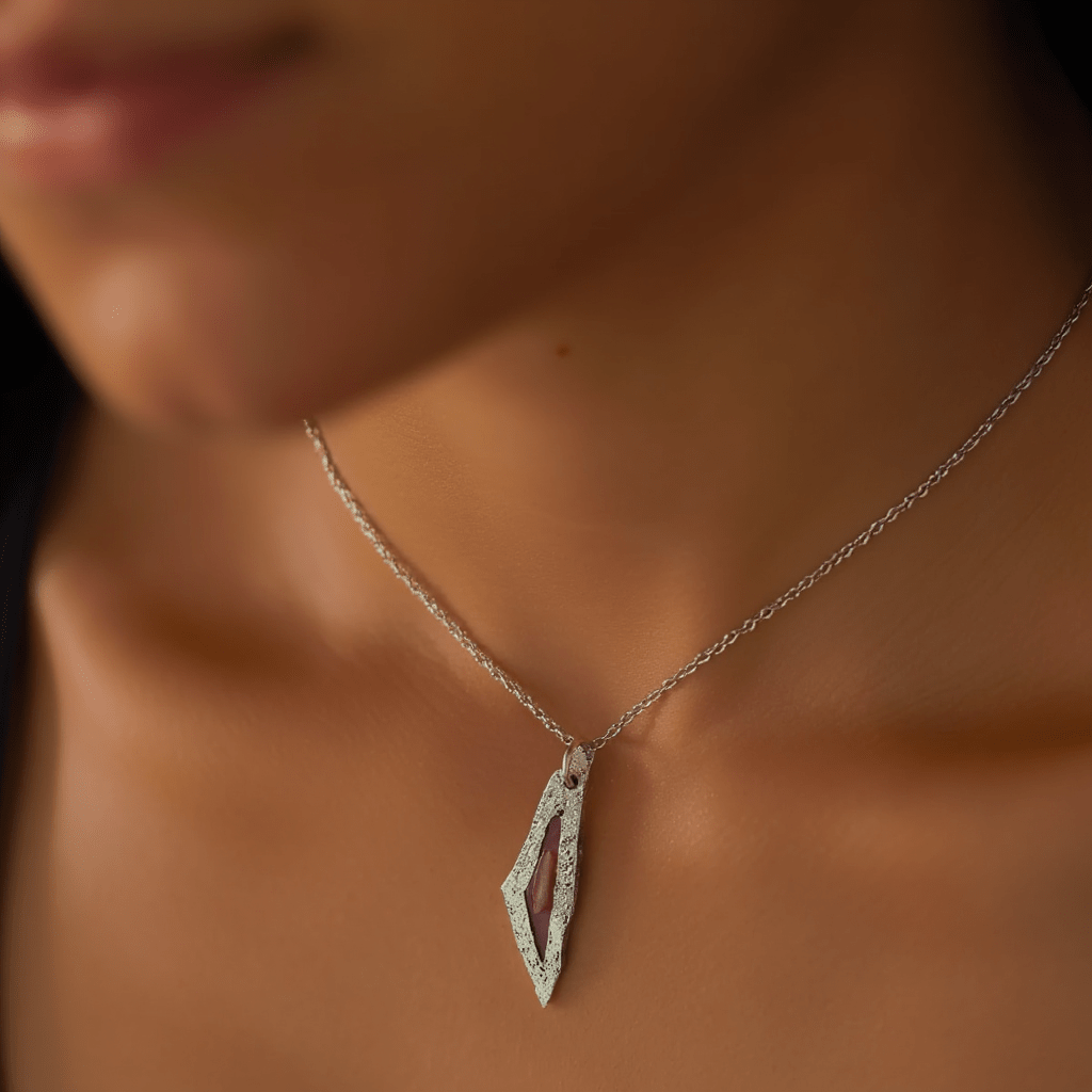 Collar mini mapa Palestina Rosado2