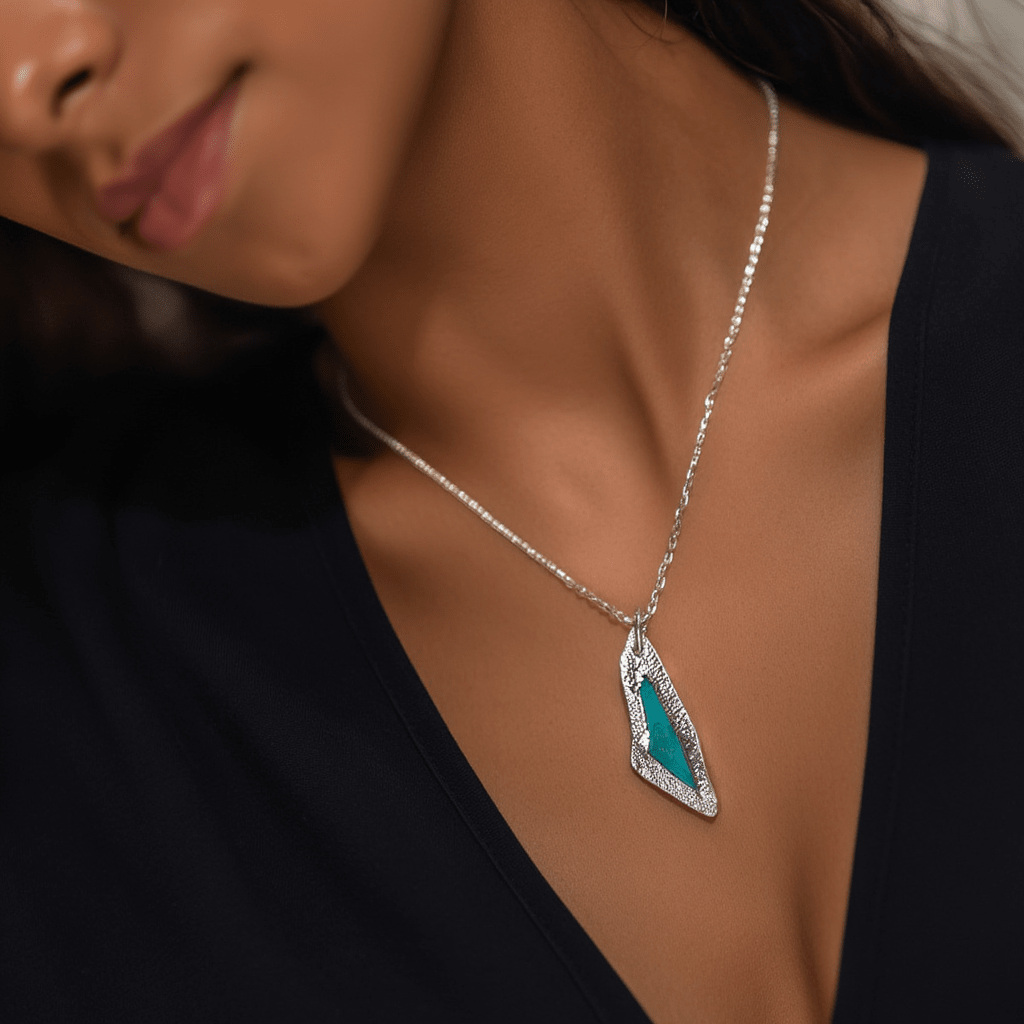 Collar mini mapa Palestina Turquesa3
