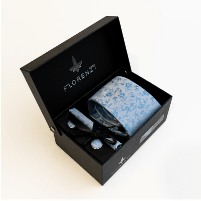 CORBATA, COLLERAS Y PAÑUELO MAY23 05 LIGHT B1