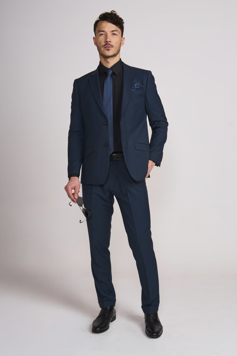 AMBO MODIGLIANI PETROLEO