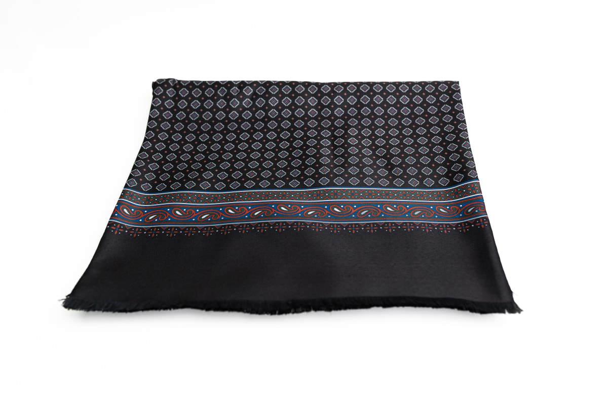 BUFANDA MY22 NEGRO 10