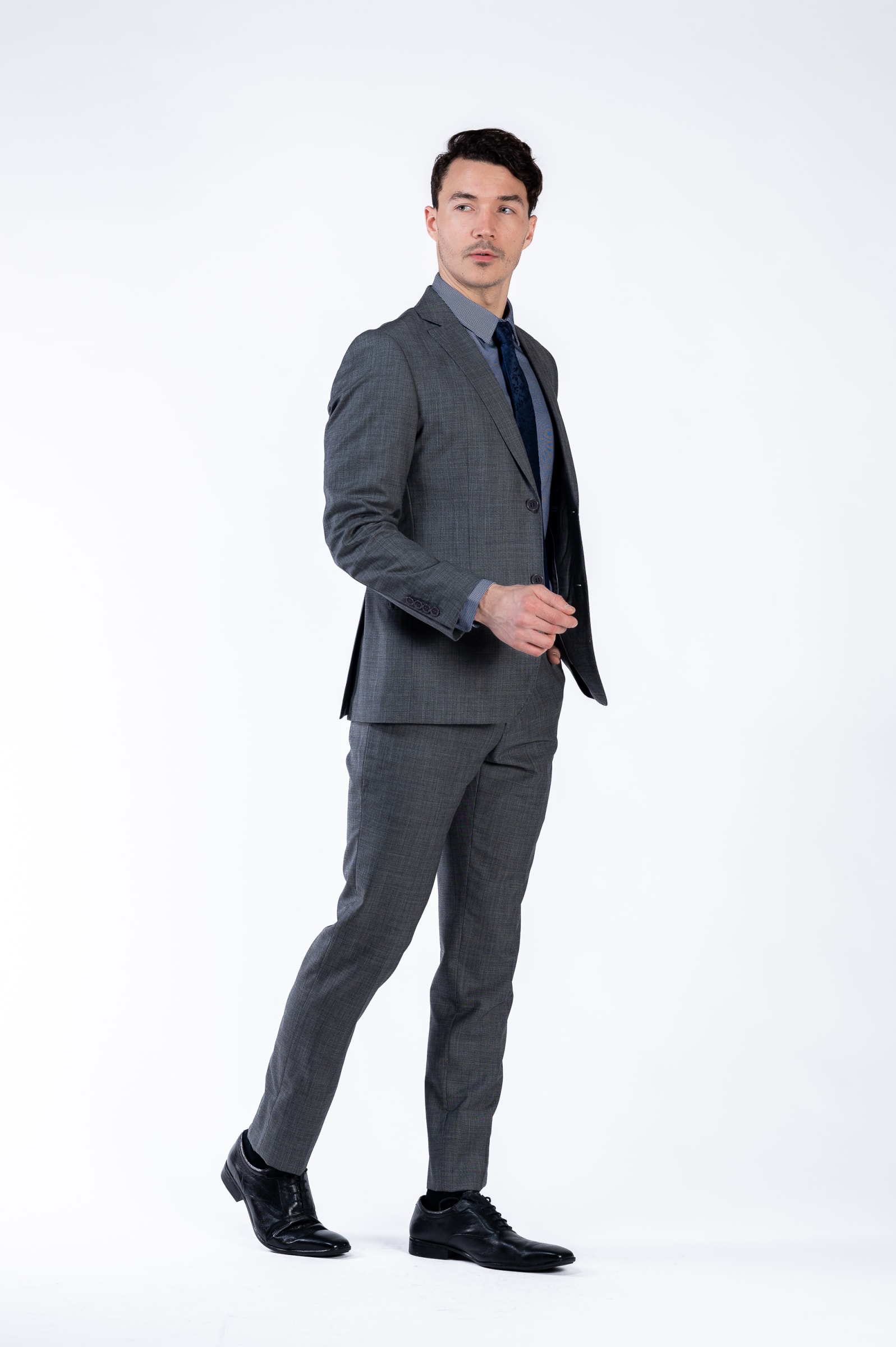 AMBO SUPER 100'S GRIS OSCURO ALTOCONCEPTO Expertos en Trajes y