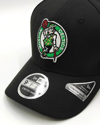 NEWERA 950 STRETCH SNAP BOSTON CELTICS BLACK1