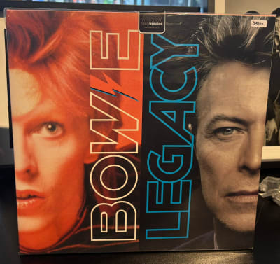 David Bowie - Legacy Escuchado1