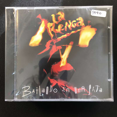 La renga Bailando en una pata CD1