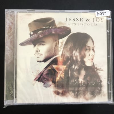 Jesse y Joy Un besito más CD1