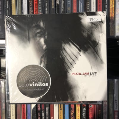 Pearl Jam Live On Ten Legs CD1